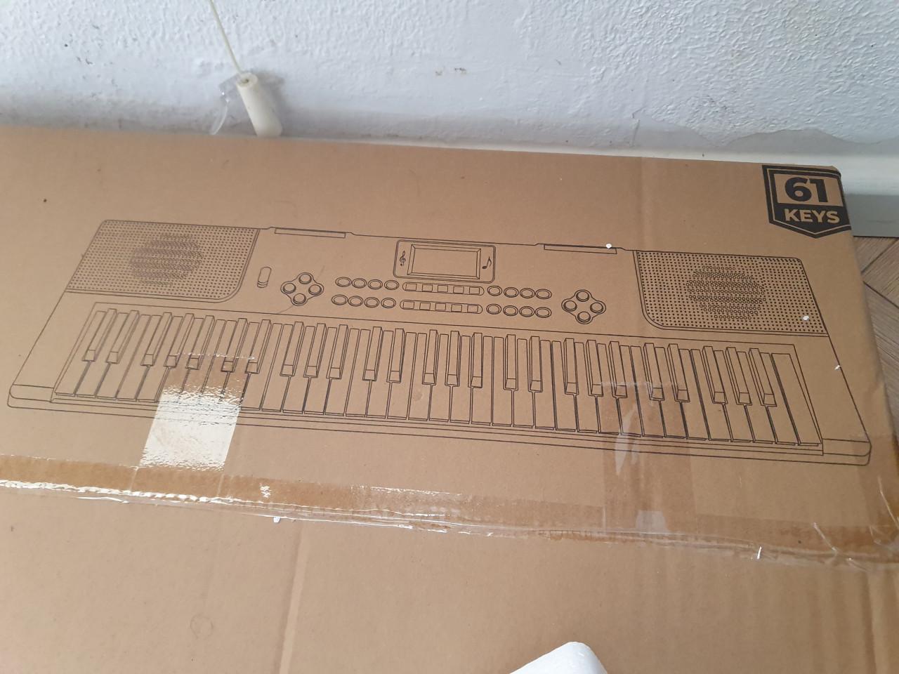 PlayOn keyboard met standaard + microfoon | nieuw