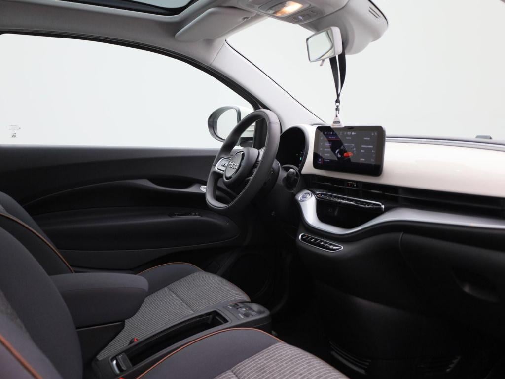 Fiat 500e icon 42 kwh | panoramadak | apple carplay / android auto | climat