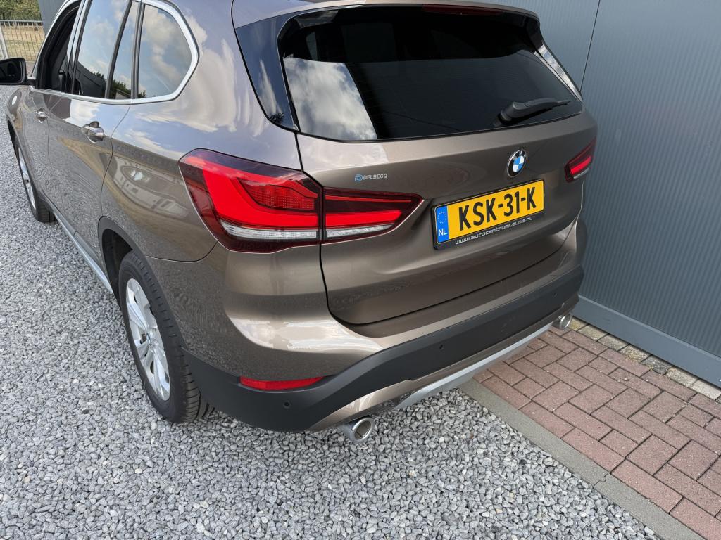 BMW X1 sdrive20i automaat high executive