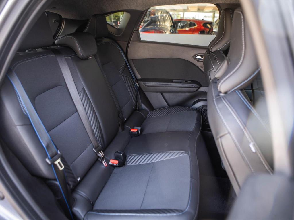 Renault Captur e-tech full hybrid esprit alpine automaat