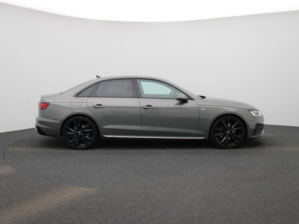 Audi A4 limousine 35 tfsi s edition competition | automaat | virtual cockpi