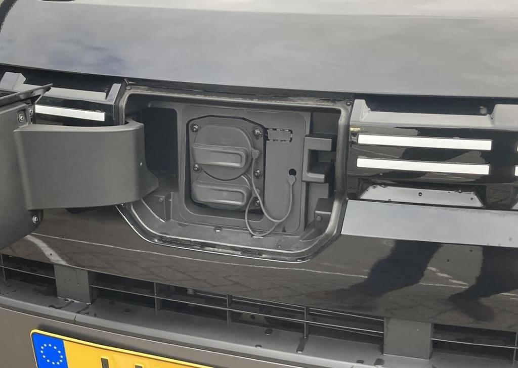 Dacia Spring black edition 65 - demo - dc lader