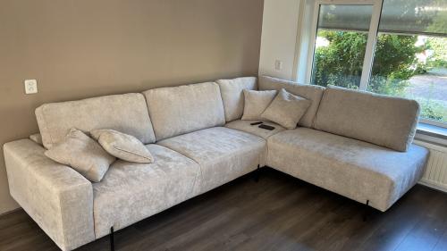 Beige hoekbank