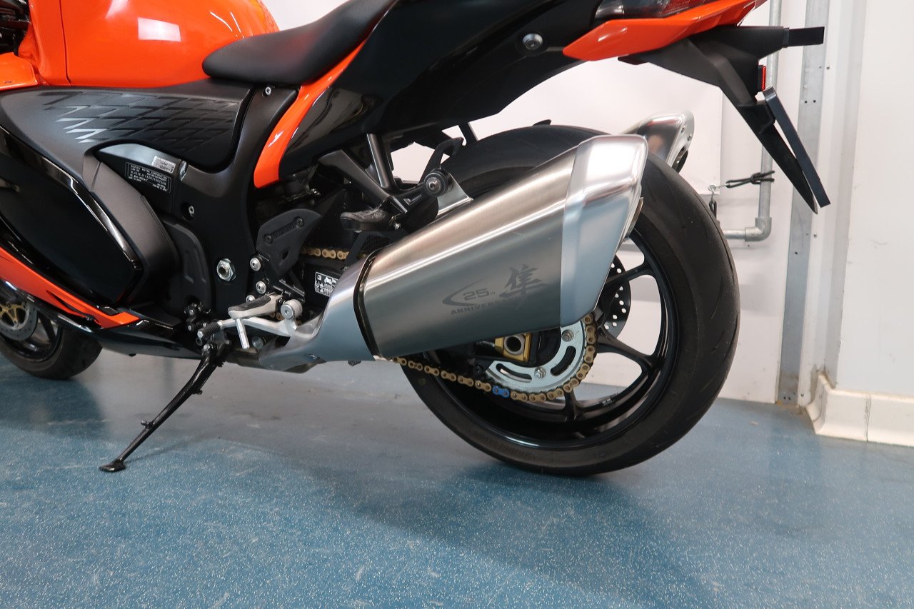 Suzuki GSX-1300R Hayabusa 25th Anniversary Edition 2024