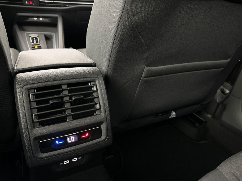 Volkswagen Golf 1.5 etsi life edition dsg7 116pk