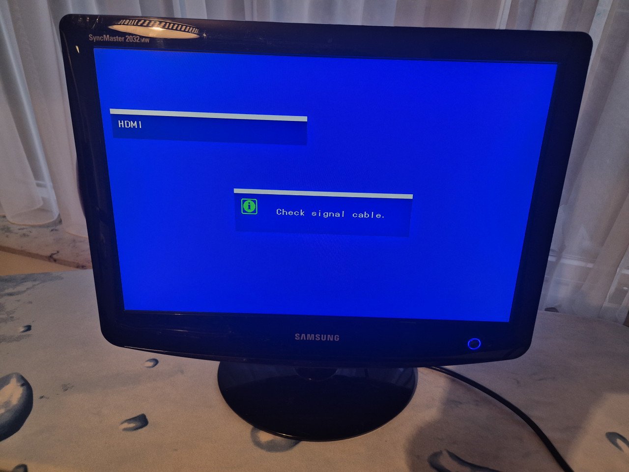 Samsung SyncMaster 2032MW 20" TV/Monitor
