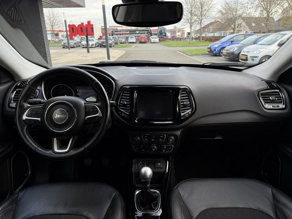 Jeep Compass 1.4 m.air limited // beats audio // trekhaak //