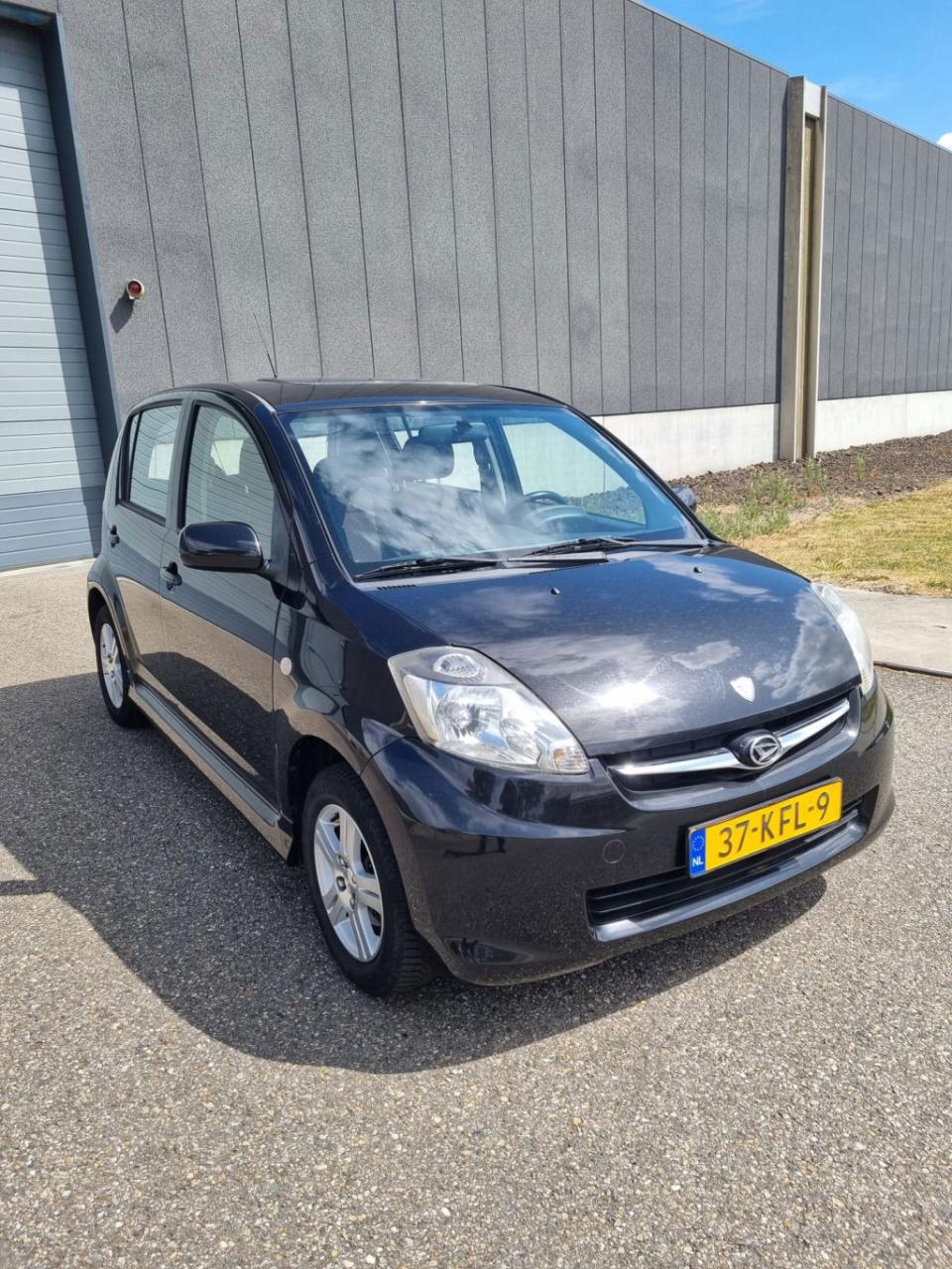 Daihatsu Sirion 2 1.5-16v sport