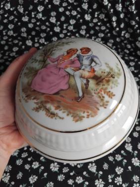 Vintage Dekselpotje Porselein