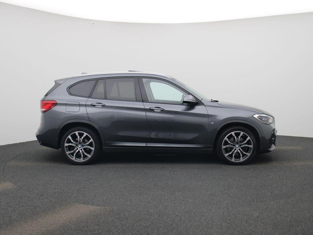 BMW X1 xdrive25e executive | m-sport | panoramadak | harman kardon | sfeerv