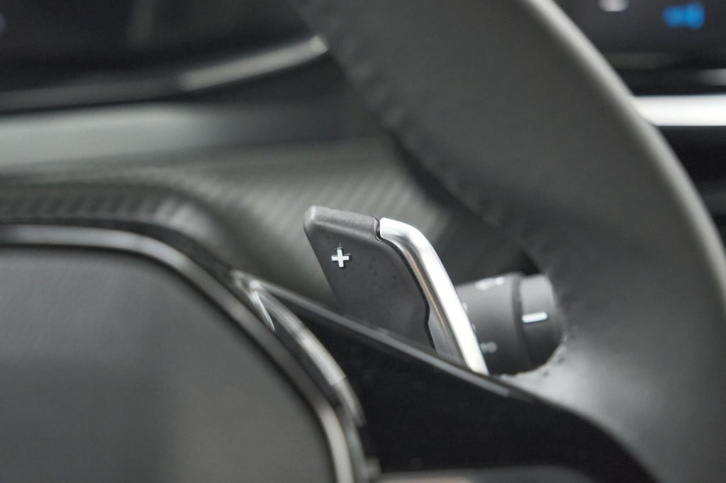 Peugeot 2008 hybrid 136 e-dcs6 allure | 360 camera | adaptieve cruise contr