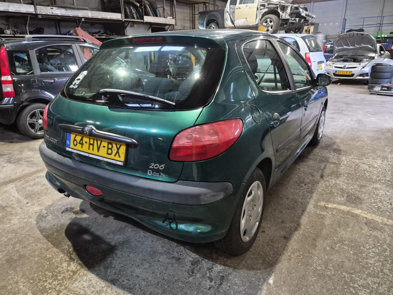 Peugeot 206 1.4 XR  Apk 19-5-2027