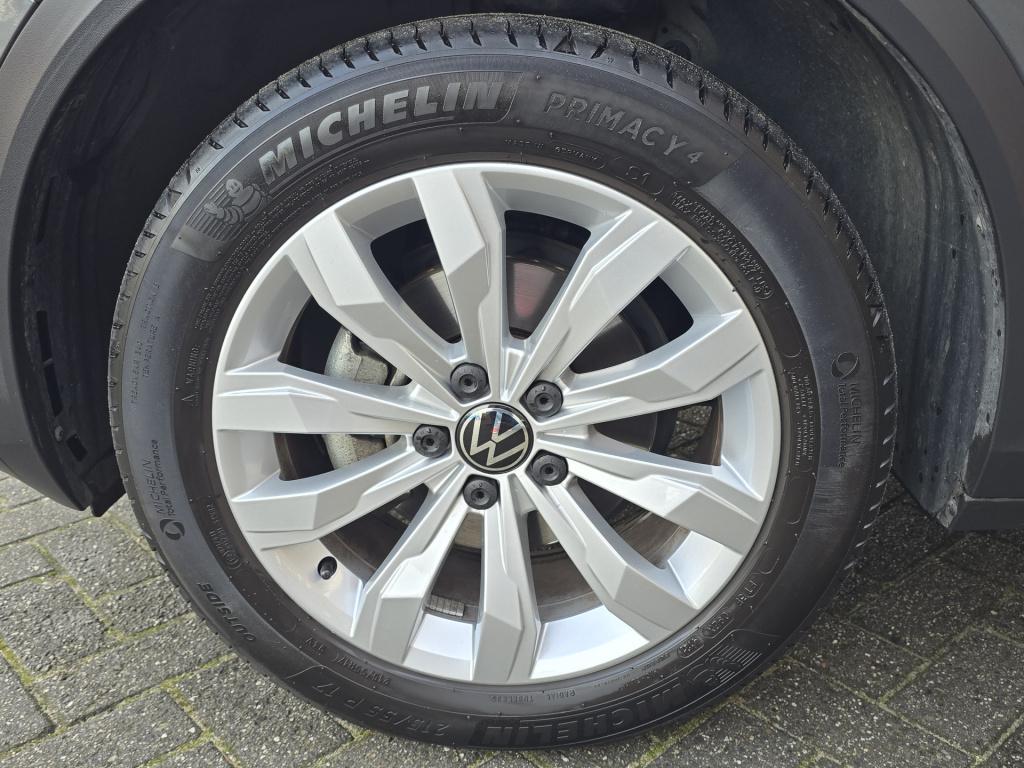 Volkswagen T-roc 1.5 tsi style business