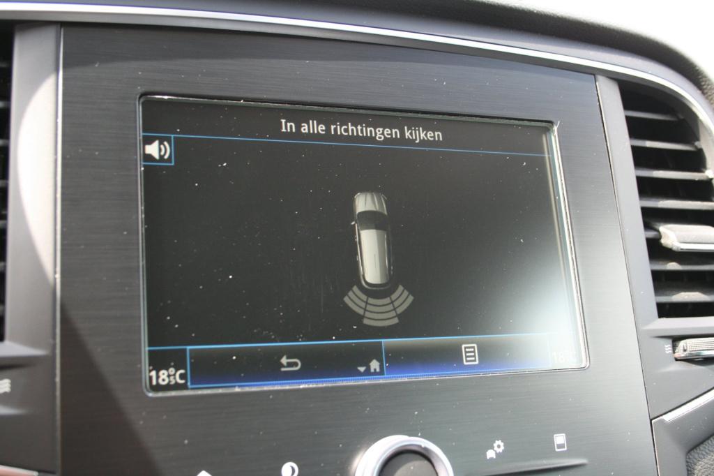 Renault Megane 1.3 tce limited / trekhaak / navi / pdc / keyless