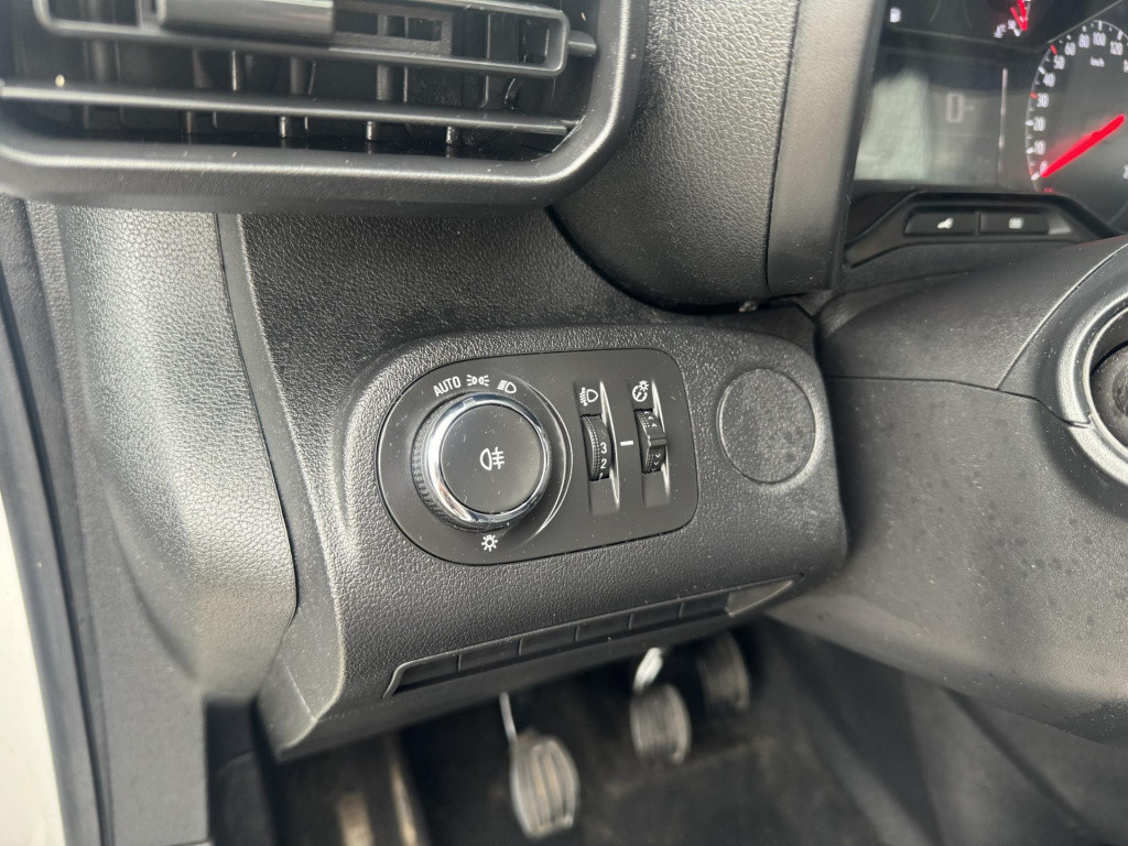 Opel Combo 1.5d l1h1 edition airco / cruise controle / euro 6