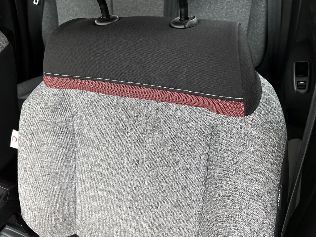 Citroen C3 82 pk c-series | navigatie | parkeersensoren |