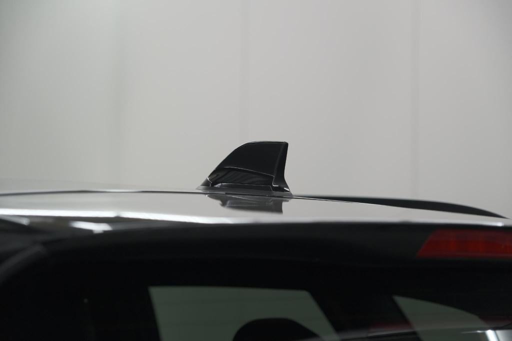 Renault Kadjar tce 160 edc black edition | bose audio | adaptieve cruise co