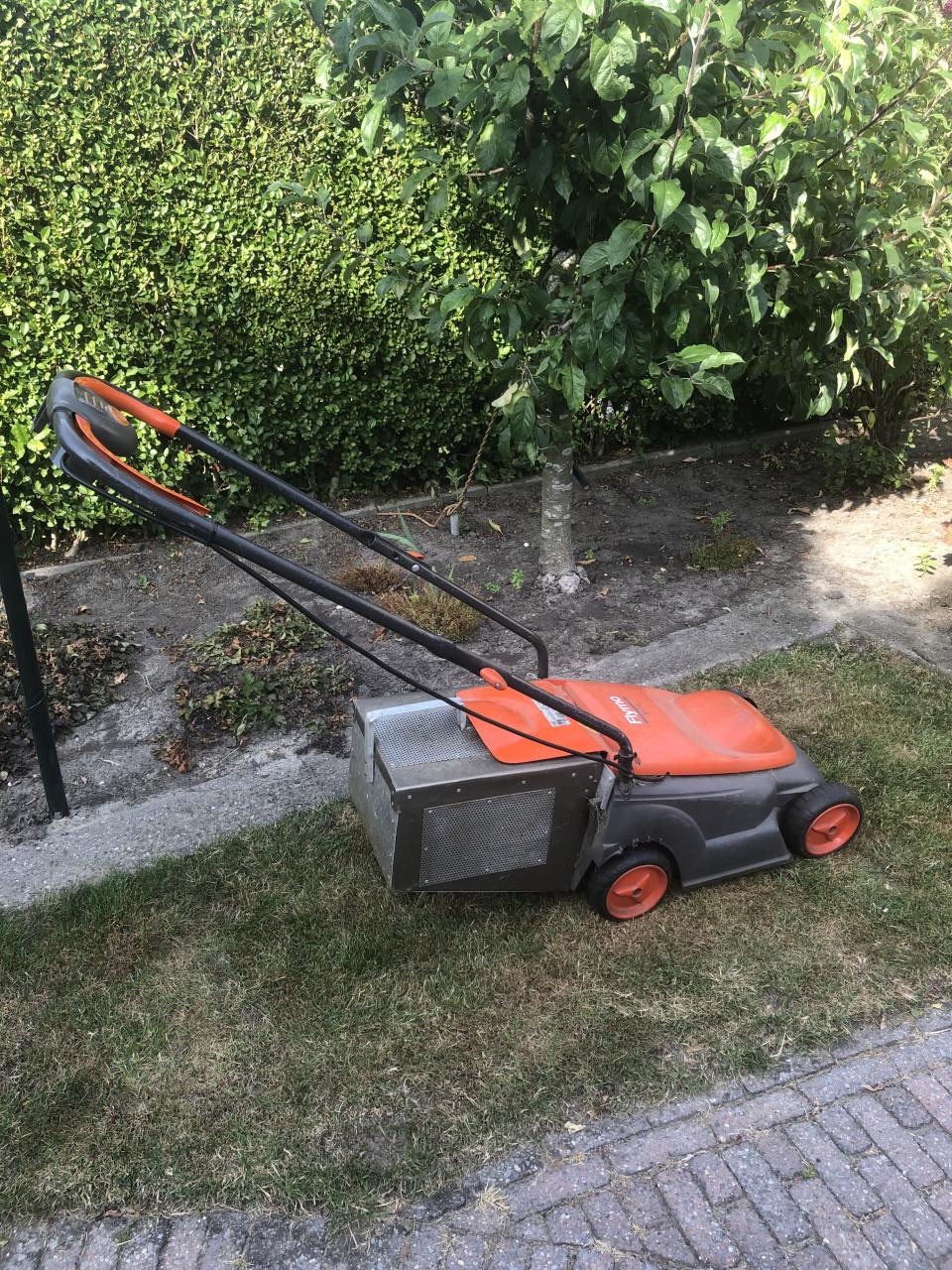 Elektrische grasmaaier en grastrimmer