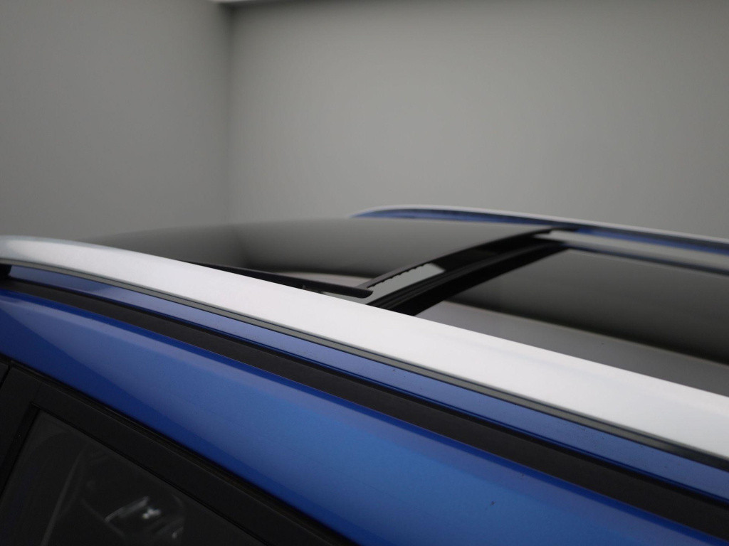 MG Zs-ev luxury 45 kwh automaat | panoramadak | leder | navigatie | airco |