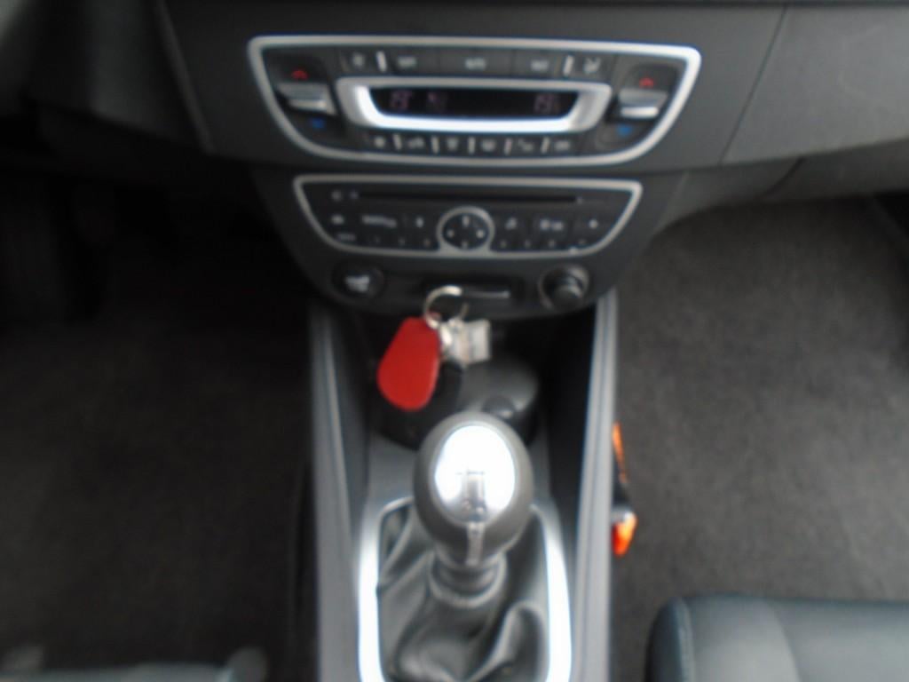 Renault Megane 1.4 tce parisienne