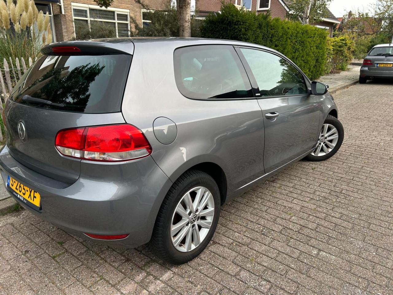 Volkswagen Golf 1.2 TSI 77KW 2011 Grijs