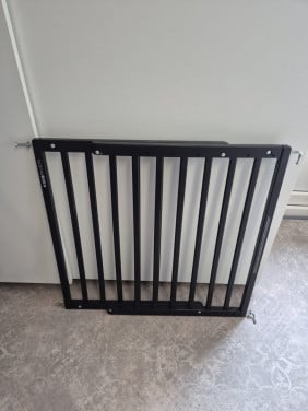 Traphekje zwart hout