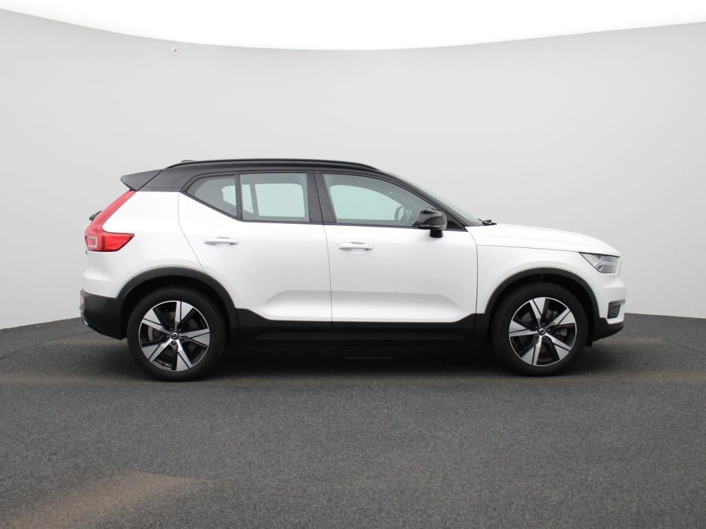 Volvo XC40 recharge p8 awd | automaat | panoramadak | apple carplay / andro