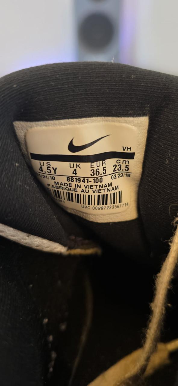 Nike dames schoenen maat 36.5