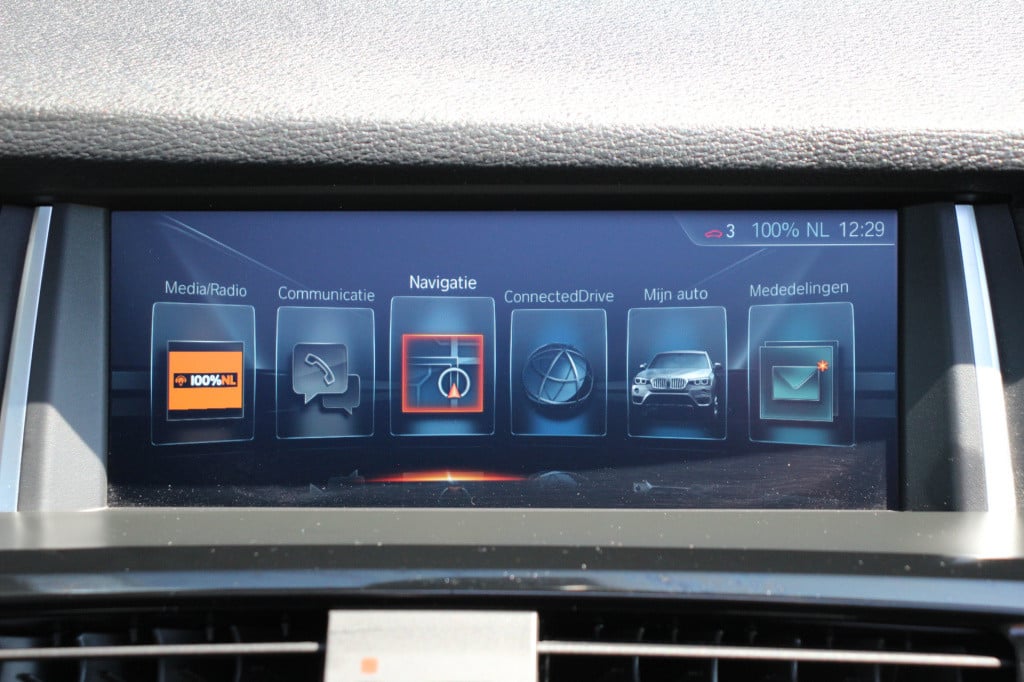 BMW X3 sdrive20i centennial high executive | m pakket | pano | leder | head