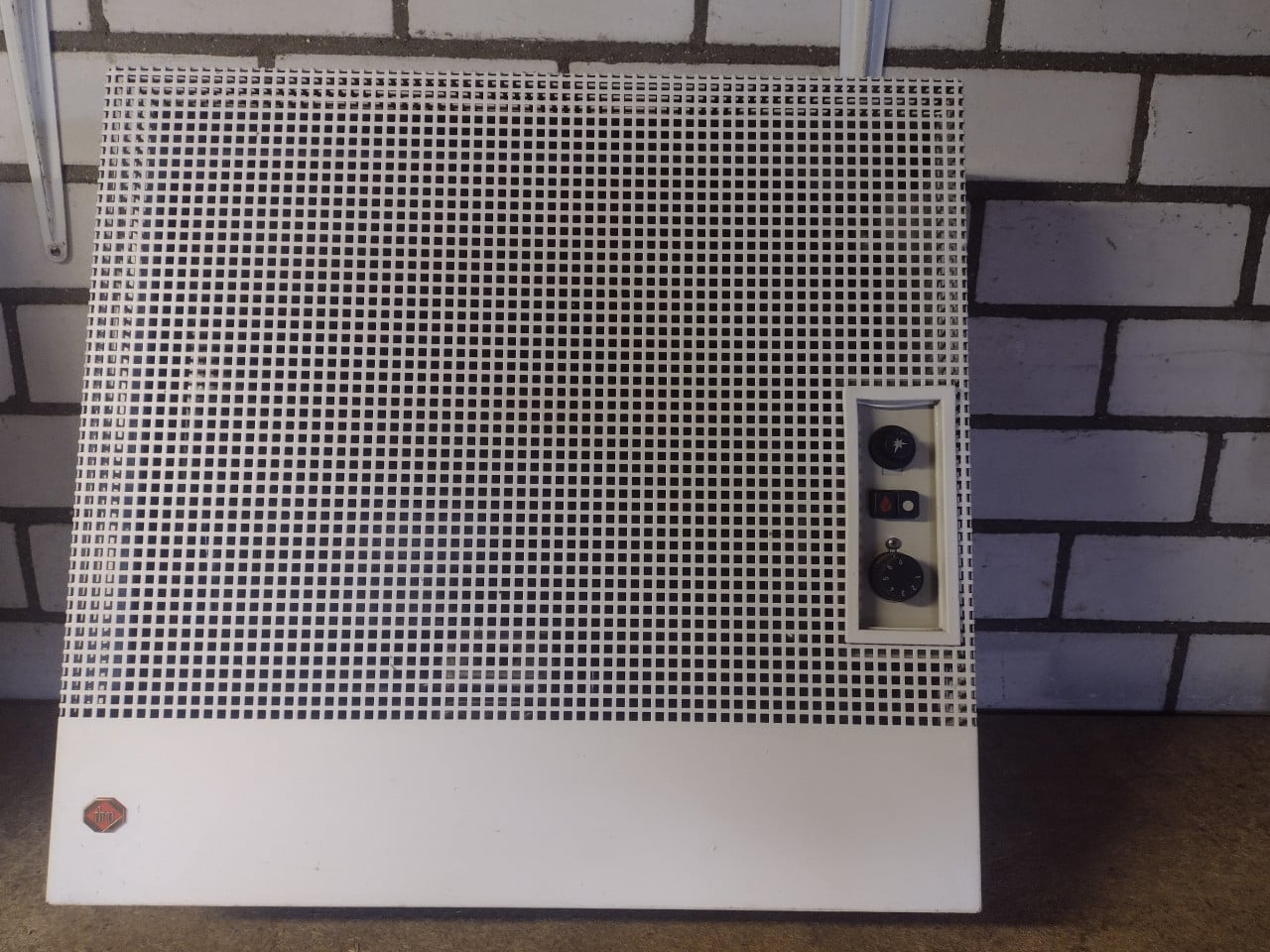 Te koop: 6 Dru Gevelkachels