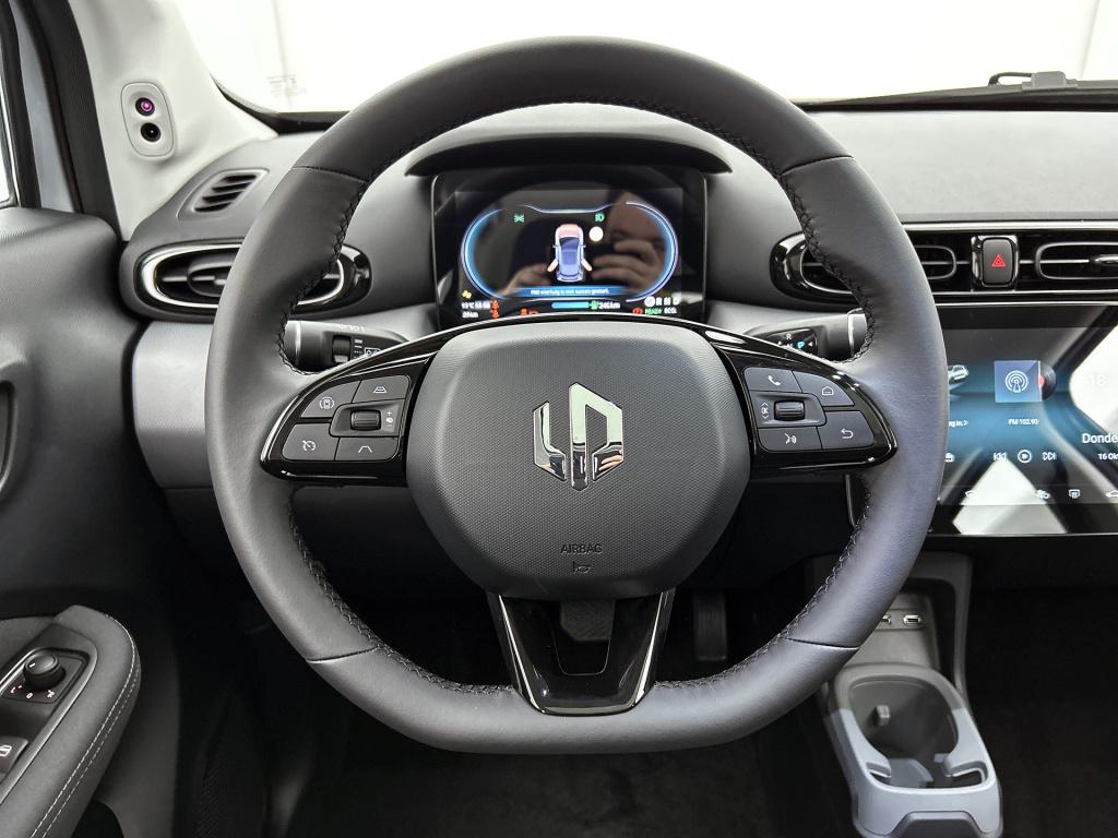 Leapmotor T03 design 37.3 kwh | adaptive cruise control | panoradak | camer