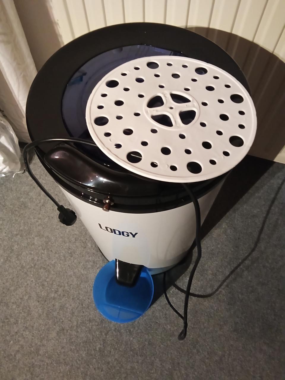 Lodgy centrifuge