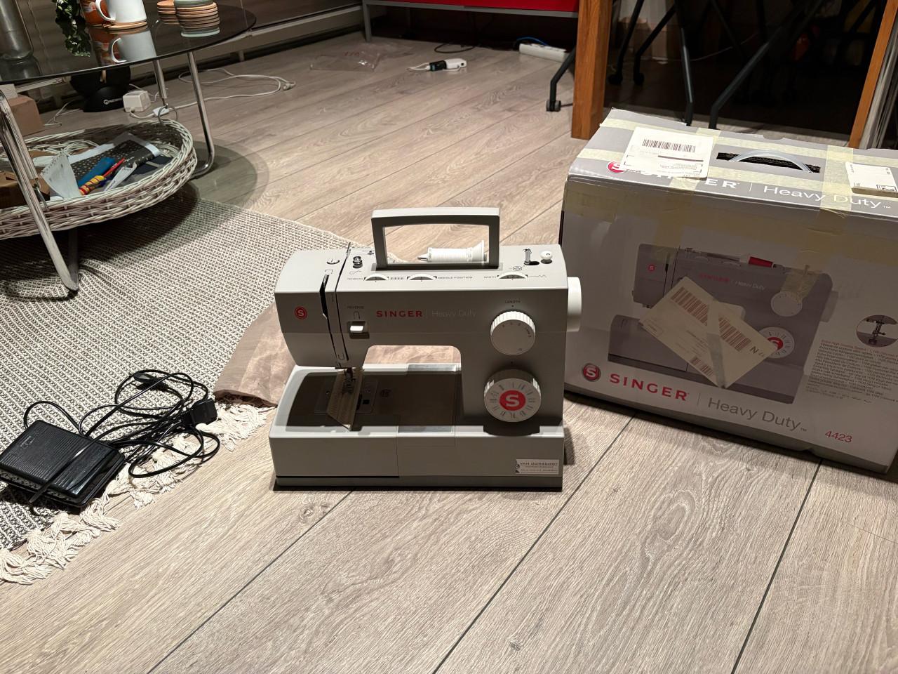 Singer Heavy Duty 4423 naaimachine