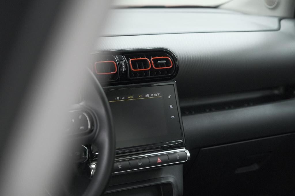 Citroen C3 Aircross puretech 82 feel | parkeersensoren | navigatie | cruise