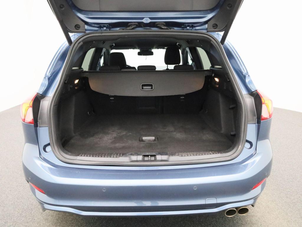 Ford Focus wagon 1.0 ecoboost hybrid st line x business | lmv | parkeer sen