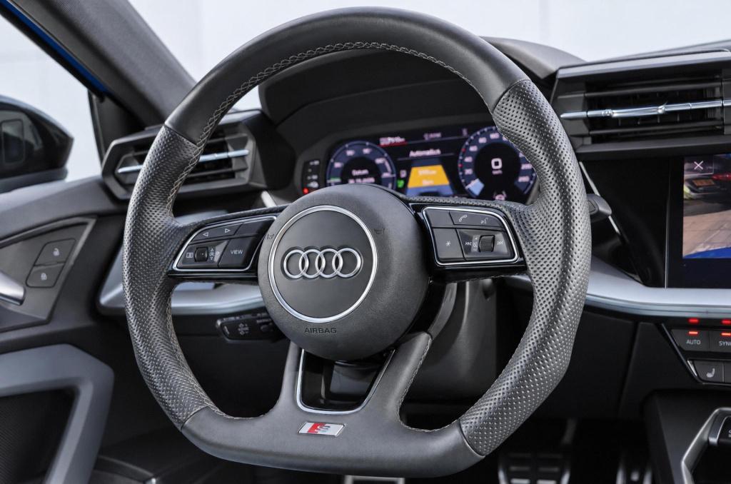Audi A3 sportback 45 tfsi e s edition competition 245pk s-tronic | soh 91,3