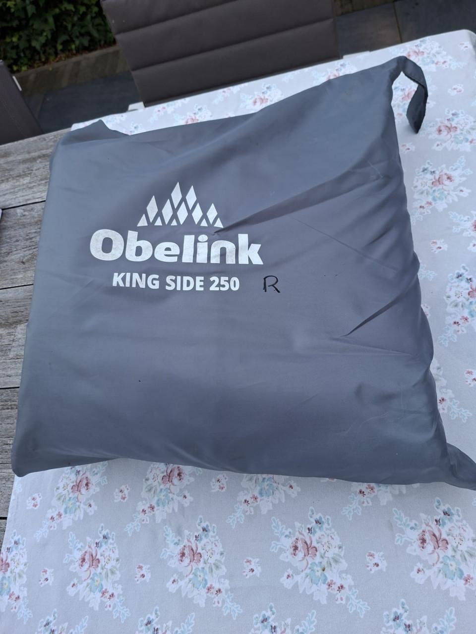 Universele zijstukken luifel