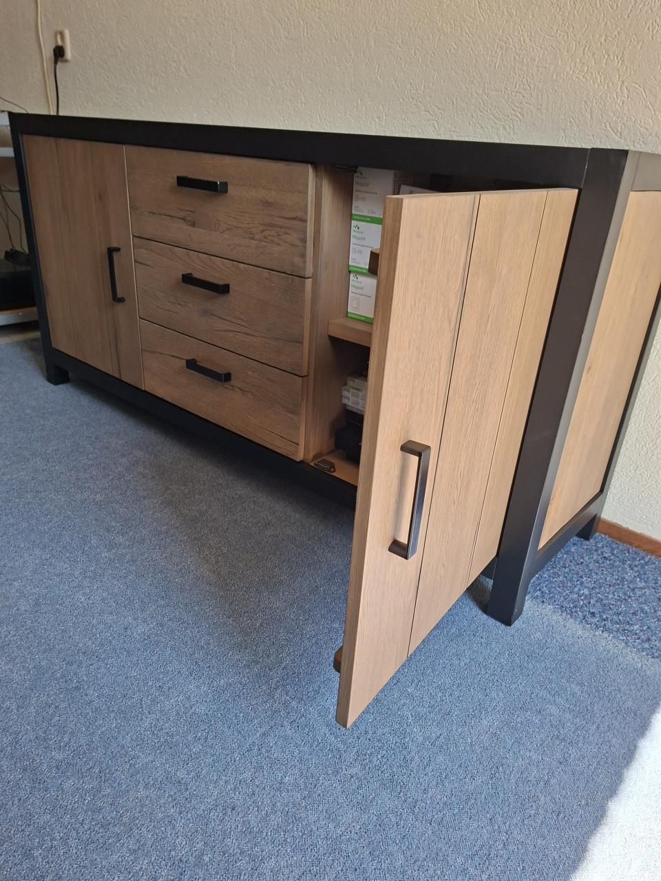 Prachtig dressoir