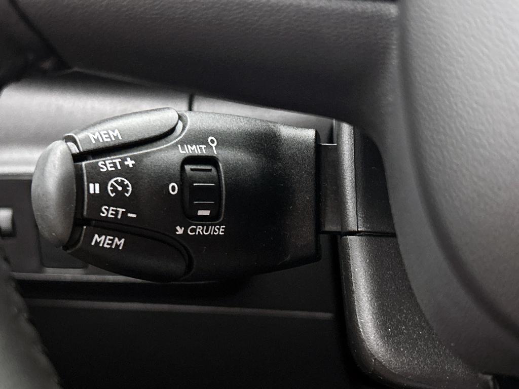 Citroen C3 110pk automaat shine | rijklaar | keyless entry | camera | clima