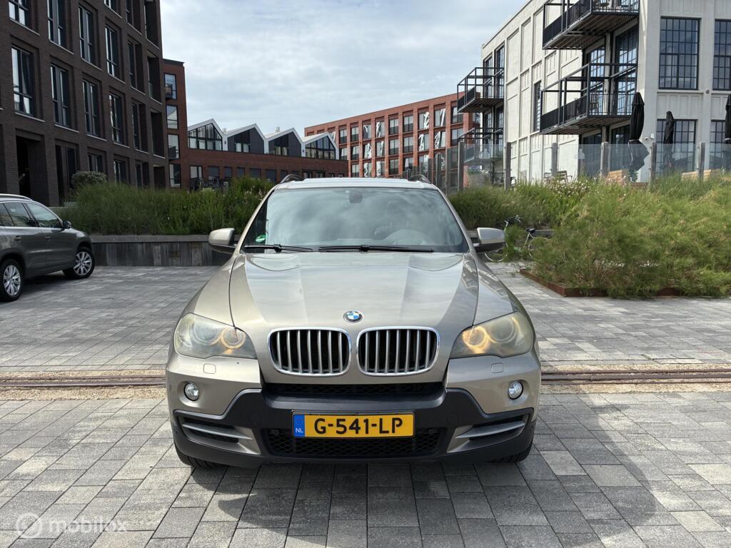 BMW X5 xDrive30d High Executive km257.412 Nap Pano BJ2007