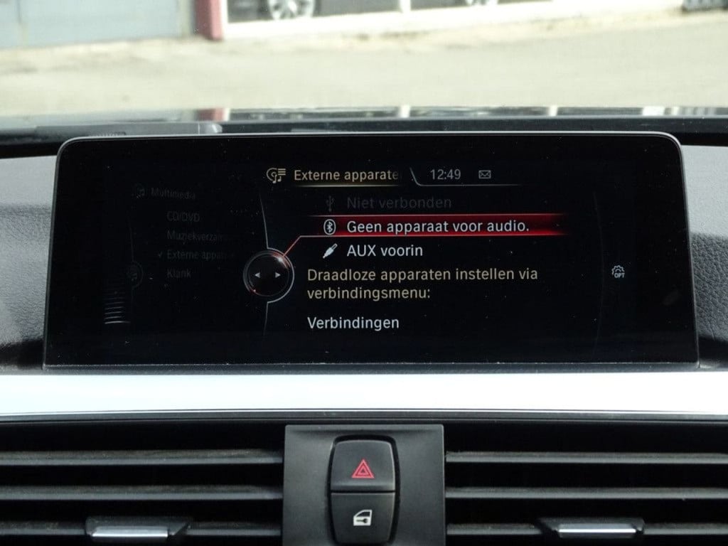 BMW 3-serie 318i m sport