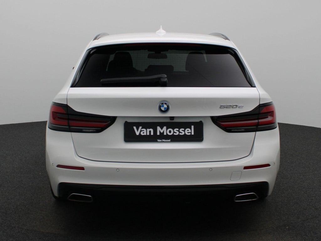 BMW 5 Serie touring 520e executive | automaat | leder | navigatie | apple c