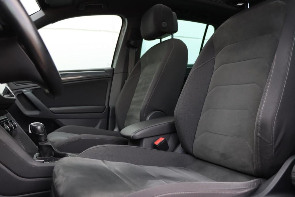 Volkswagen Tiguan 1.5 tsi act highline business r advance 150pk dsg7