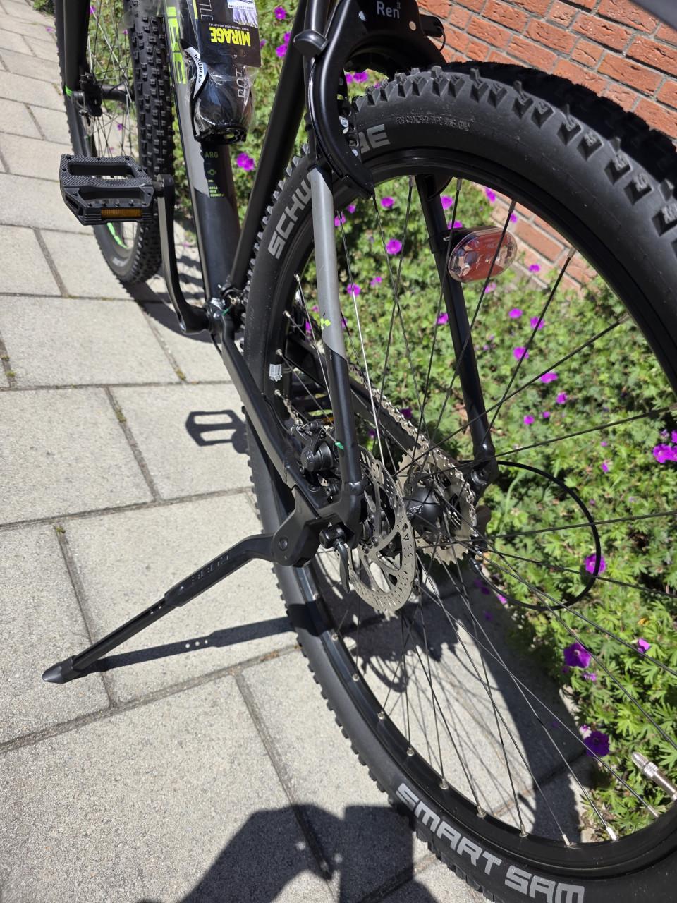 CUBE AIM | 29 INCH | FRAME 51 CM | 3X8 V | NETTE STAAT!