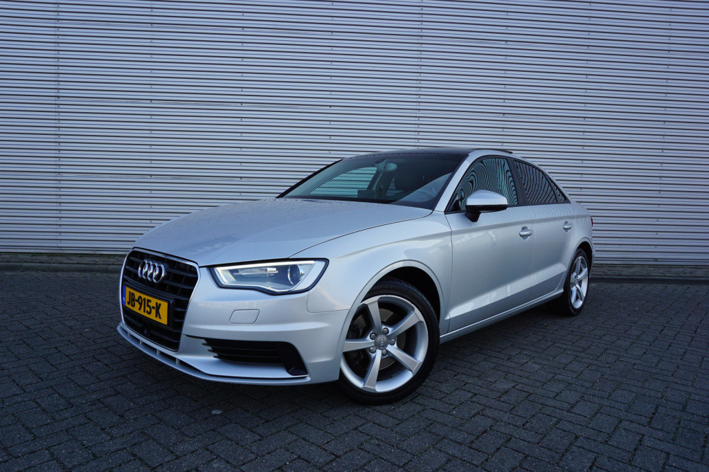 Audi A3 limousine 1.8 tfsi quattro ambition automaat panoramadak / leder / 