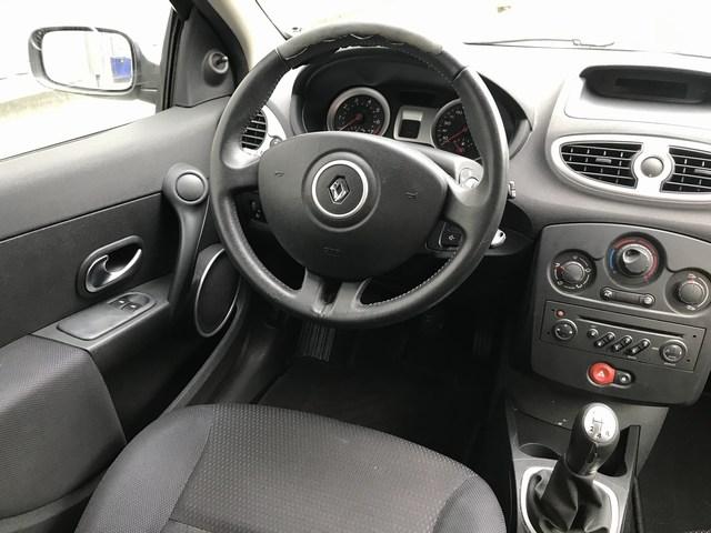 Renault Clio 1.4 16v - v e r k o c h t