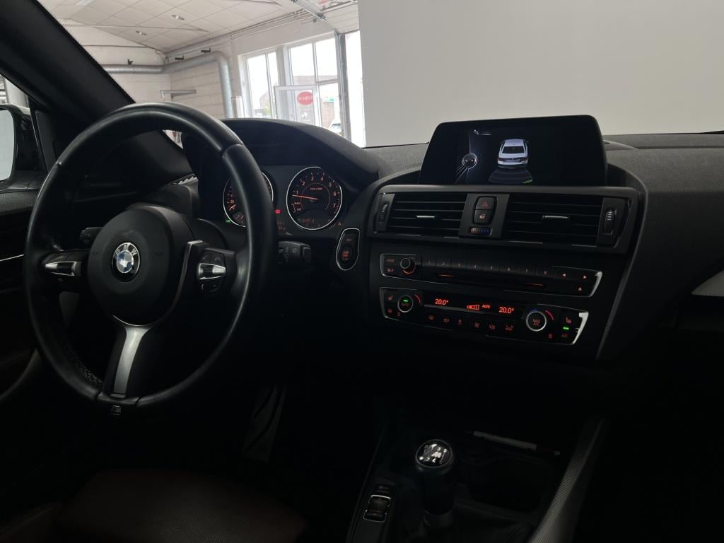 BMW 2-serie coupé 220i m sport