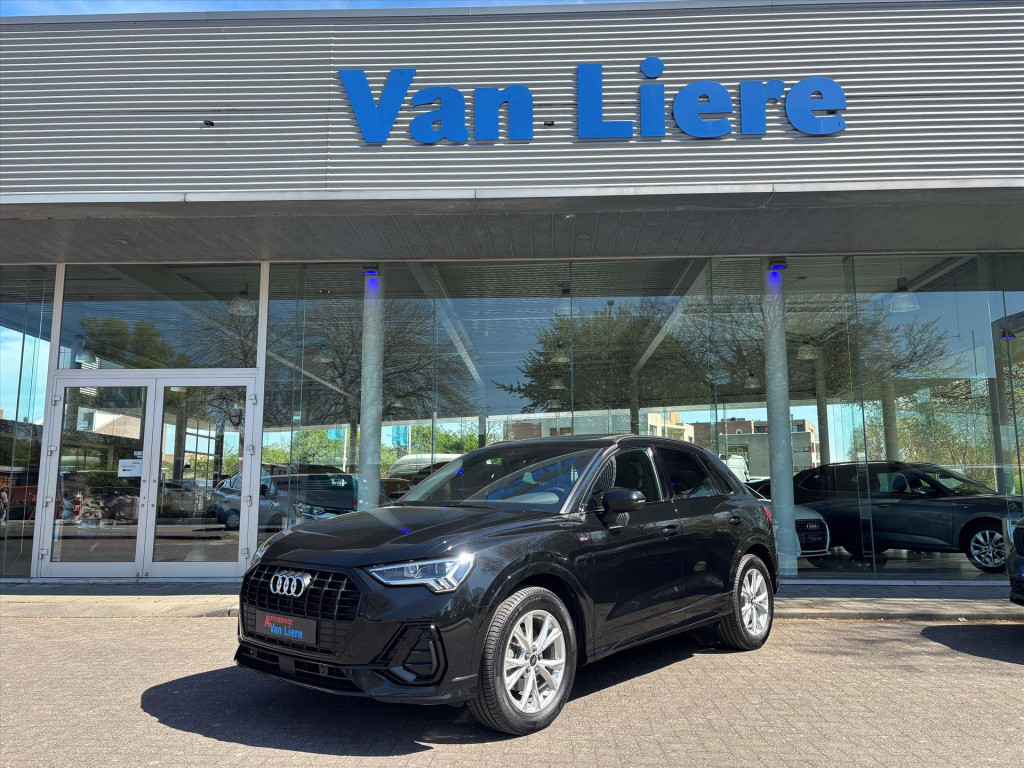 Audi Q3 35 tfsi s-line |trekhaak|pano dak|acc|elek a klep| rijklaar incl ga