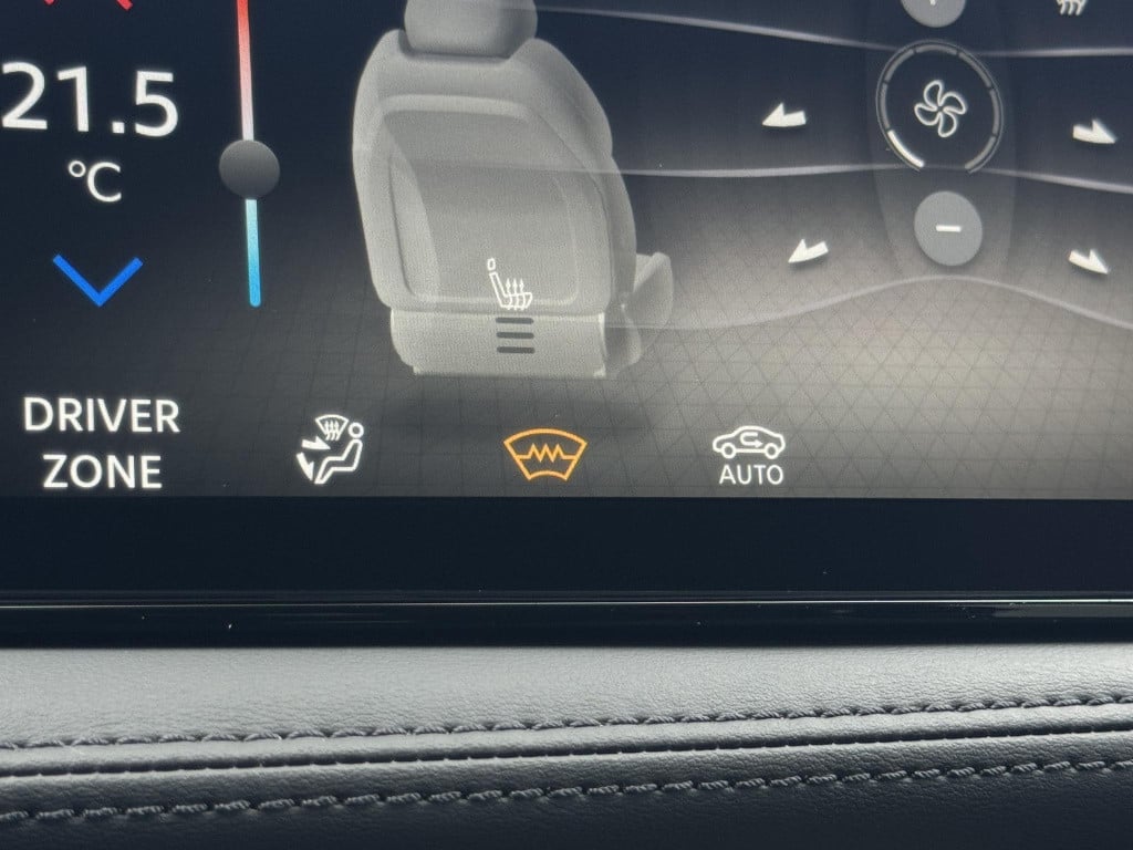 Nissan Ariya advantage edition 66 kwh vision pack + panoramadak