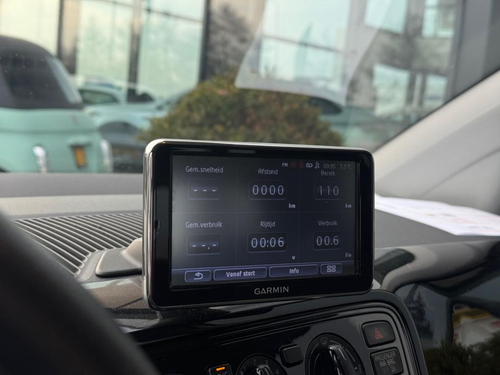 Volkswagen UP! 1.0 move up! * automaat * airco * nap